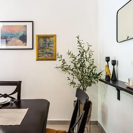 Arty Haven - Spacious 3-br House In Larnaka