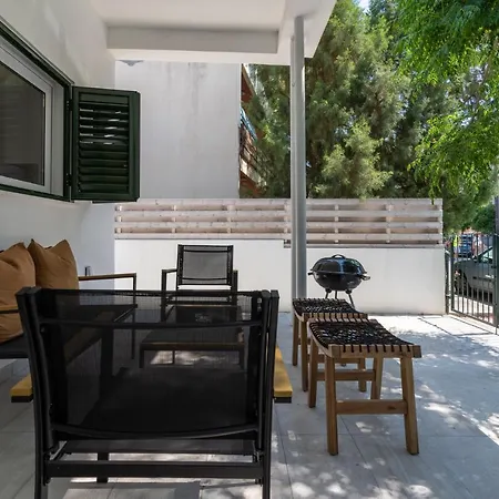 Arty Haven - Spacious 3-br House In Lägenhet Larnaca