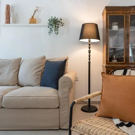 Arty Haven - Spacious 3-br House In Lägenhet *