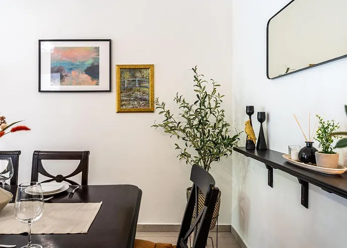 Arty Haven - Spacious 3-br House In ラルナカ