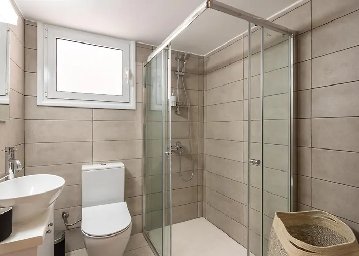 Arty Haven - Spacious 3-br House In Διαμέρισμα