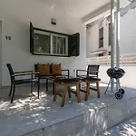 Arty Haven - Spacious 3-br House In Διαμέρισμα Λάρνακα