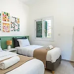 Arty Haven - Spacious 3-br House In Διαμέρισμα *